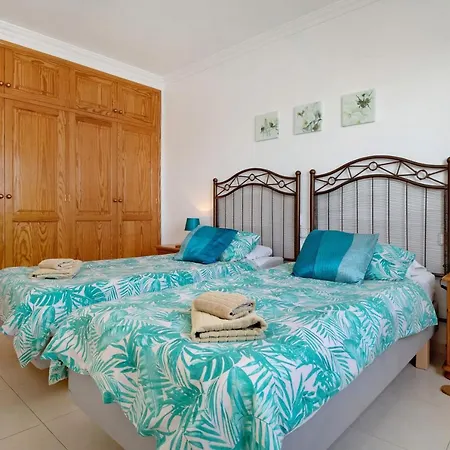 Carolina Villa *